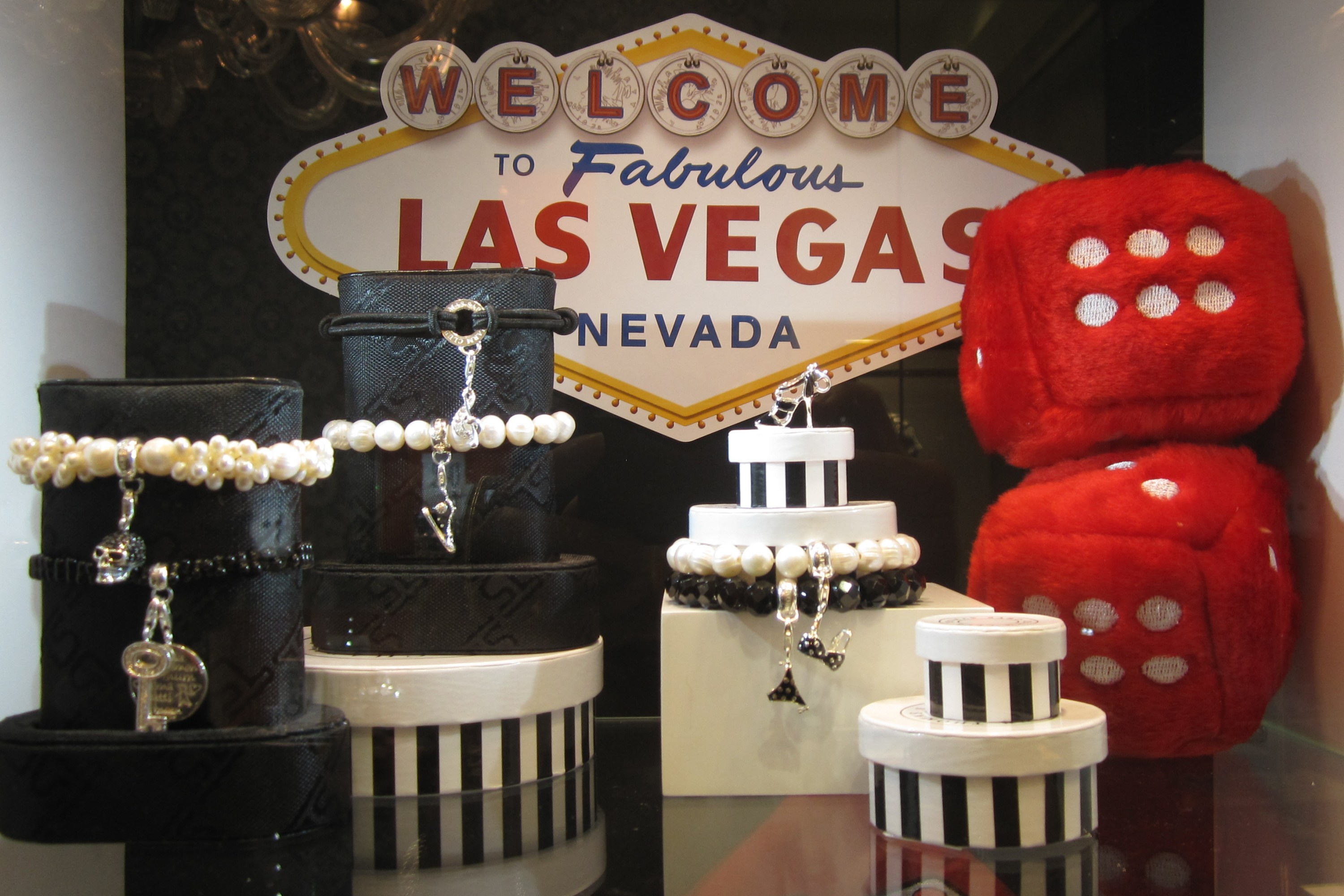 Did Nicky Hilton Really Dress as Her Sister for Halloween?