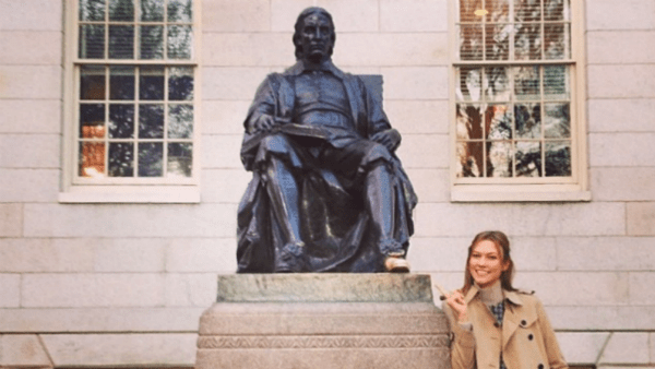 Tyra Banks Posts Makeup Free Selfie