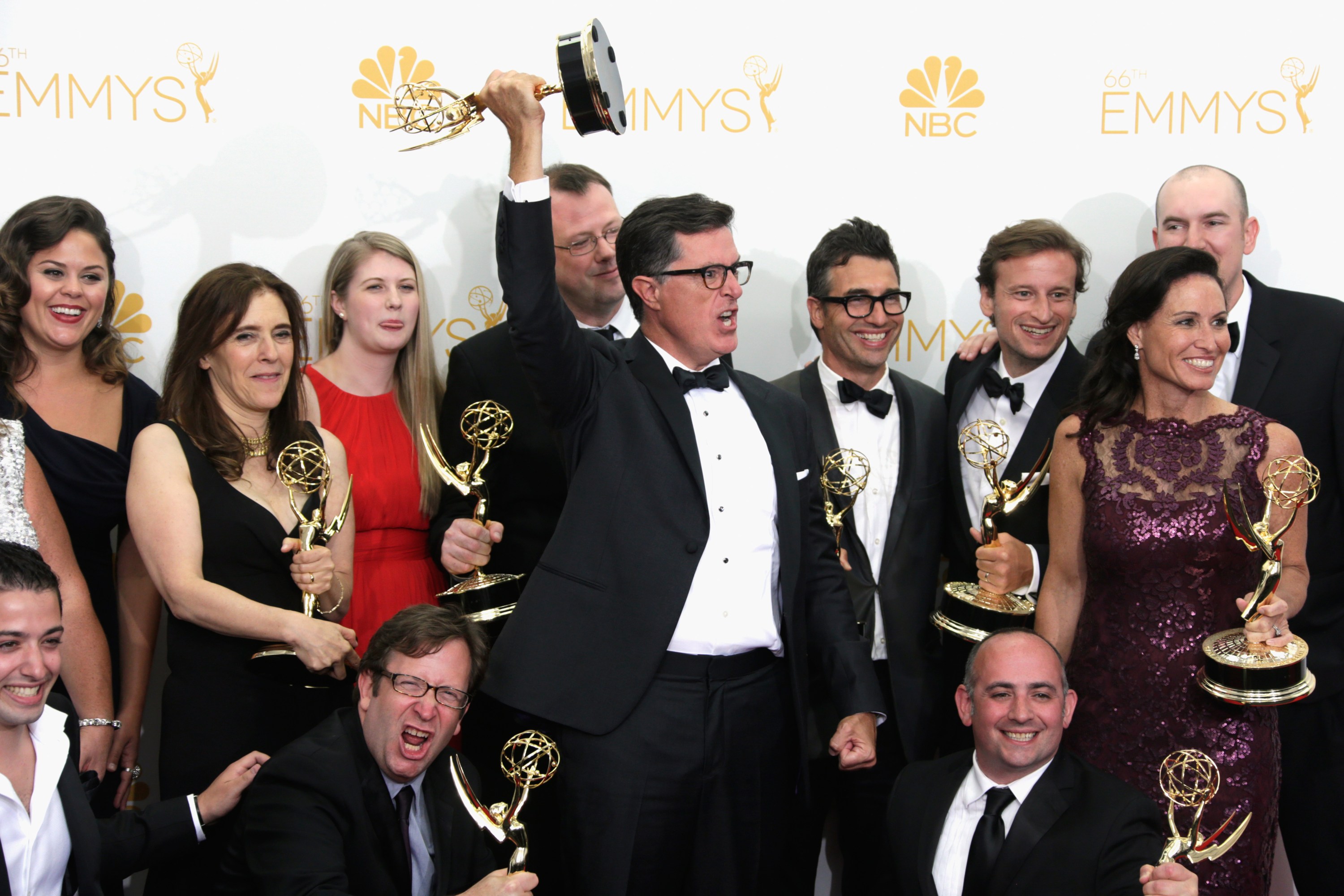 Shows Like 'Breaking Bad': Drug Cartel & Antihero Dramas to Stream