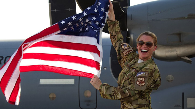 6 Genius Beauty Tips from Backstage at Fashion Week