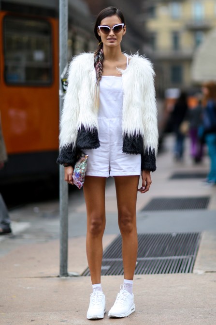 Model in casual clothes