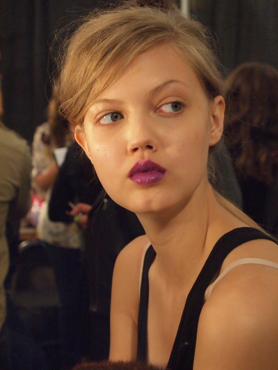 NYFW SS 2012: Richard Chai Does Brights & Texture, Learn How