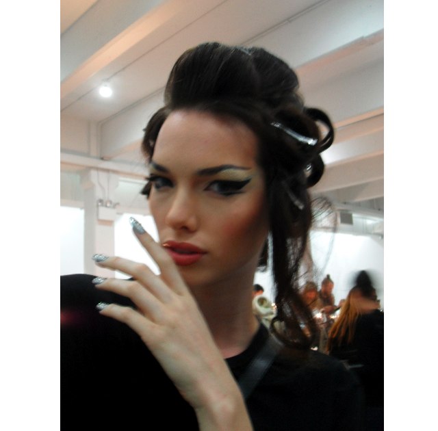 NYFW SS 2012 Beauty Trend Spotter: Brighten Yellow Lids