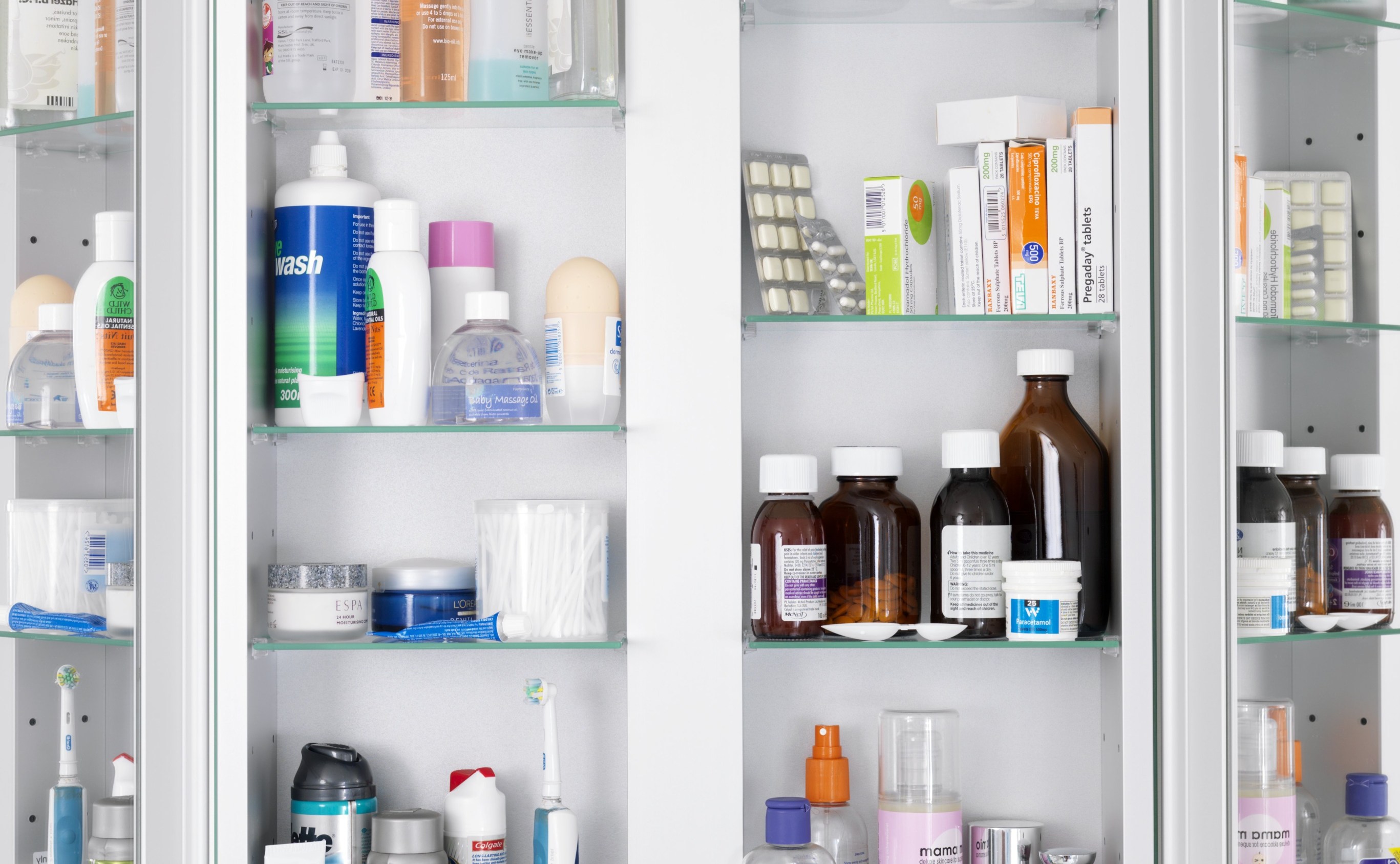 Weird Beauty Uses for Common Non-Beauty Items