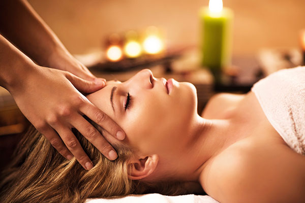 The Best Beauty Looks at the 2015 Oscars