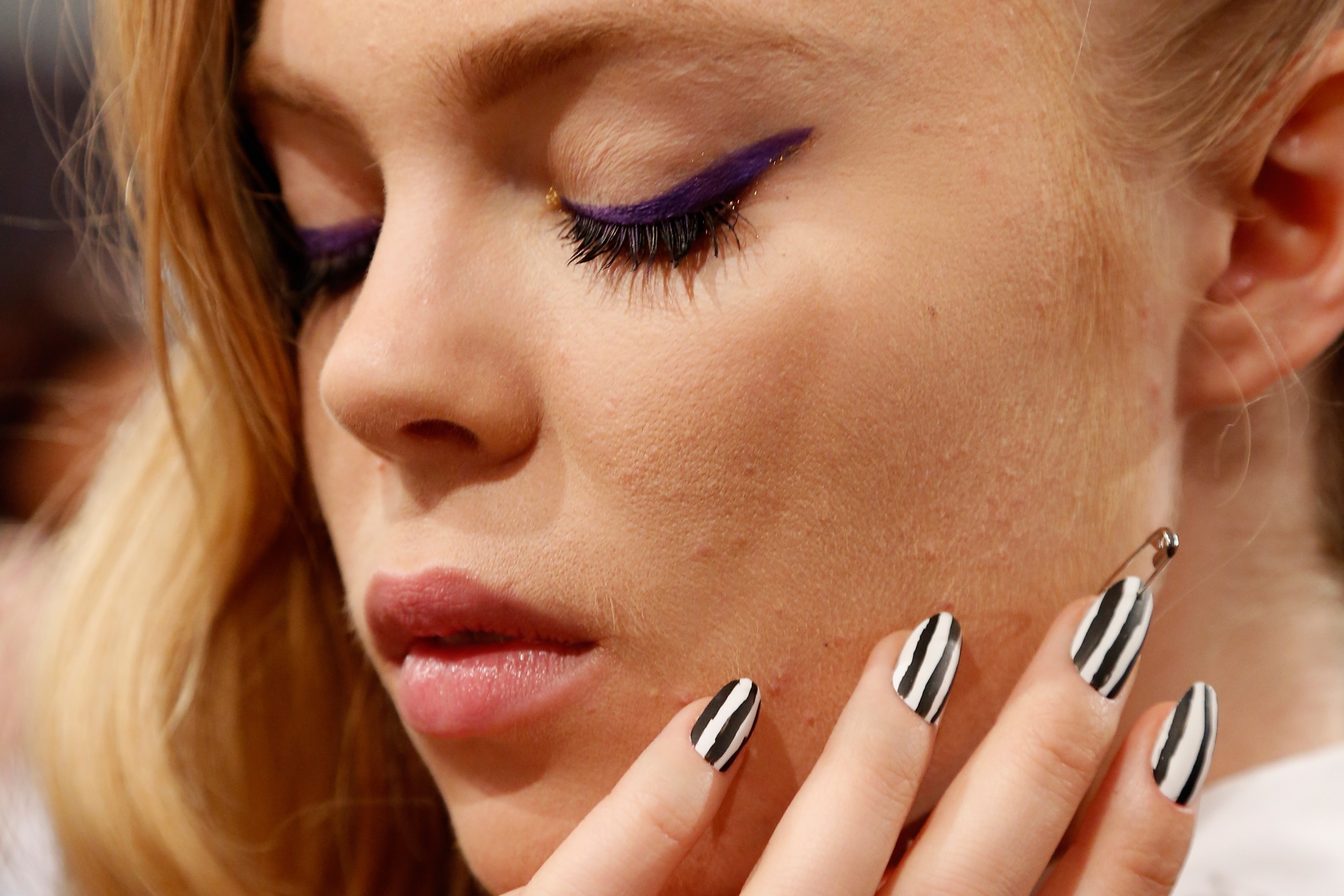 How to Get the Purple Cat Eye From the Spring 2014 Runway