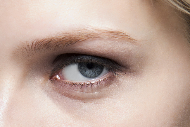 How To Set Your Makeup Without It Looking Cakey