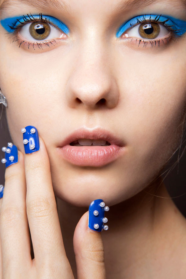 How to Get Strong Nails: 5 Rules to Live By