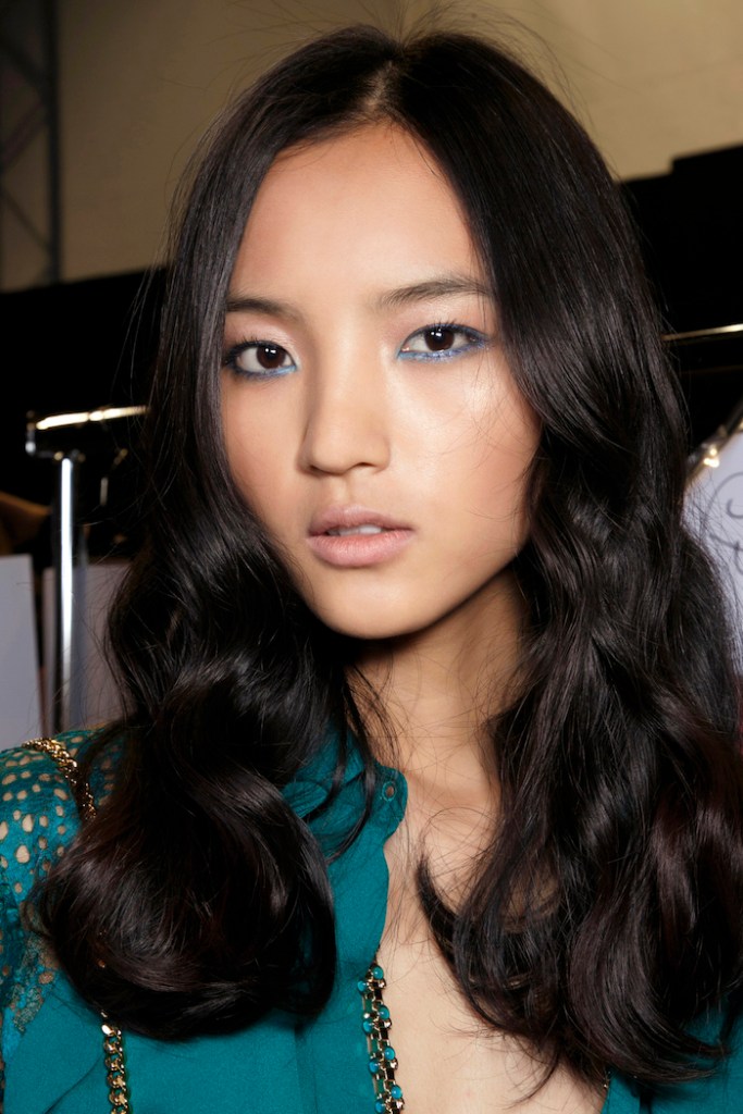 Asian model with loose waves