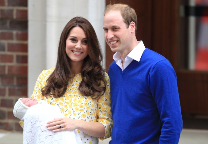Kate Middleton with royal baby girl photos