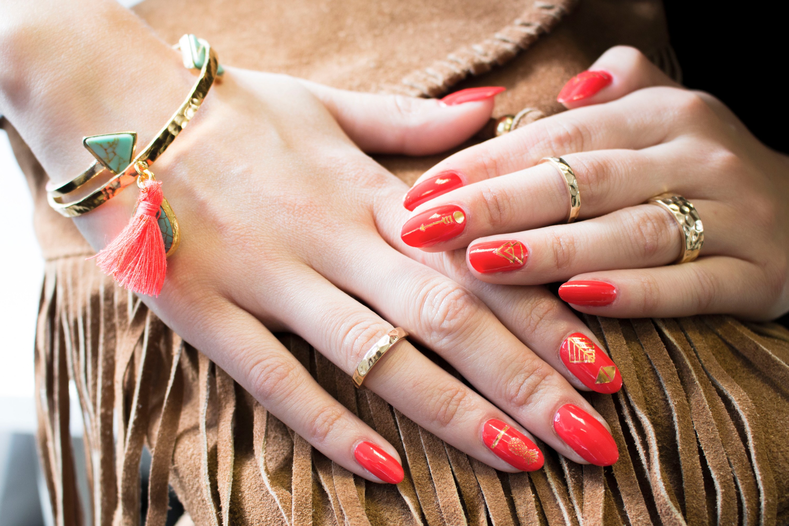 Heyhae Nail Strips Review: The Best At-Home Gel Manicure Hack