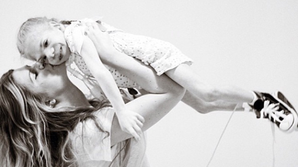 Jennifer Aniston Pens Powerful 'Fed Up' Pregnancy Essay