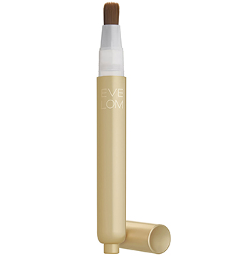 Instant Makeover: This Under-Eye Concealer Hides Multitude of Sins