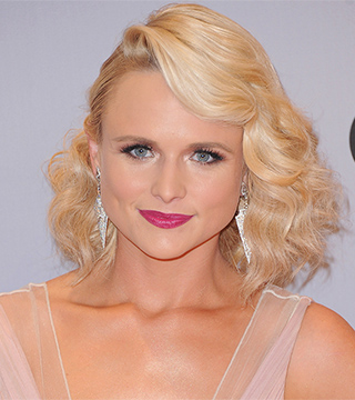 How Get All Three of Miranda Lambert's CMA Awards Hairstyles