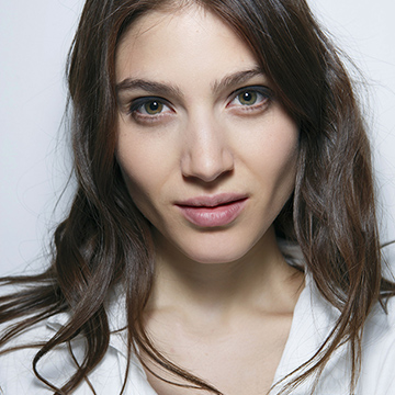 3 Solutions to Killer Second-Day Hair Problems