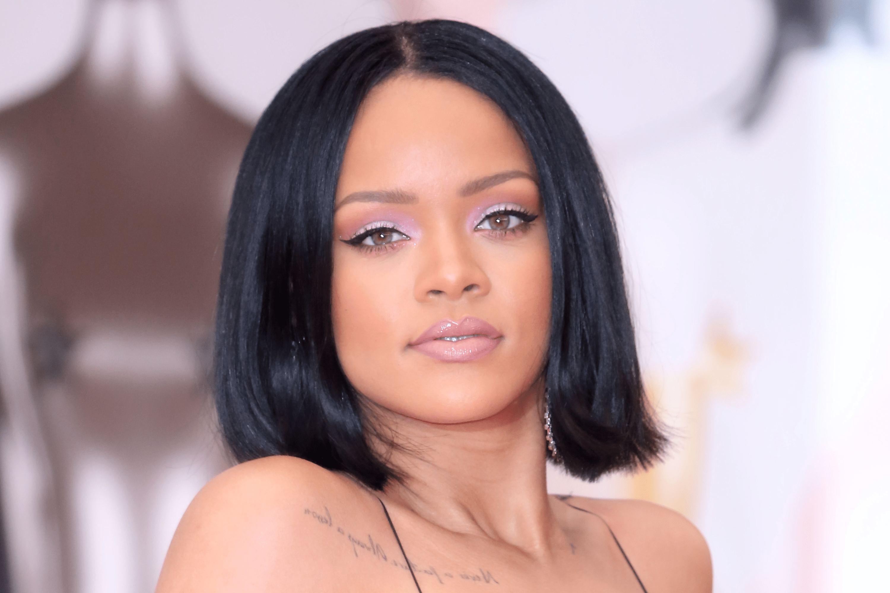 You Need to See Cara Delevingne's Blue Hair Wig