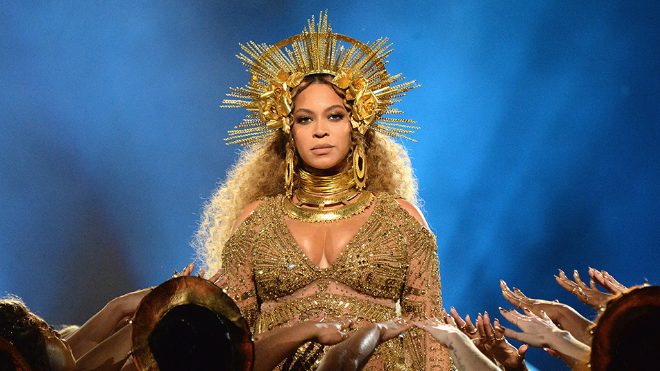 Drake And Rihanna Reunited At A Birthday Party