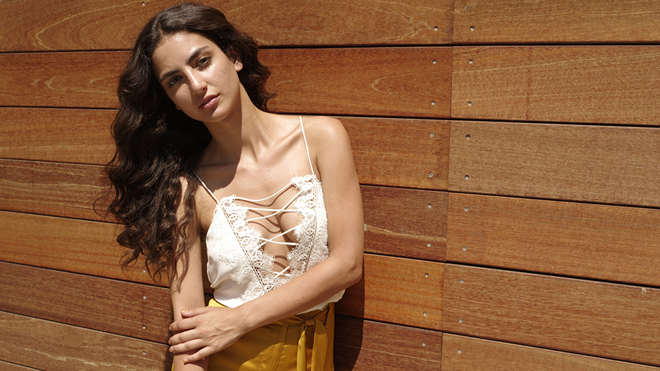 Shonda Rhimes Net Worth 2020: Netflix Deal, Salary For 'Bridgerton'