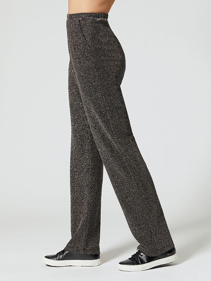 STYLECASTER | What to Wear the Gym When It Starts Getting Seriously Cold Out