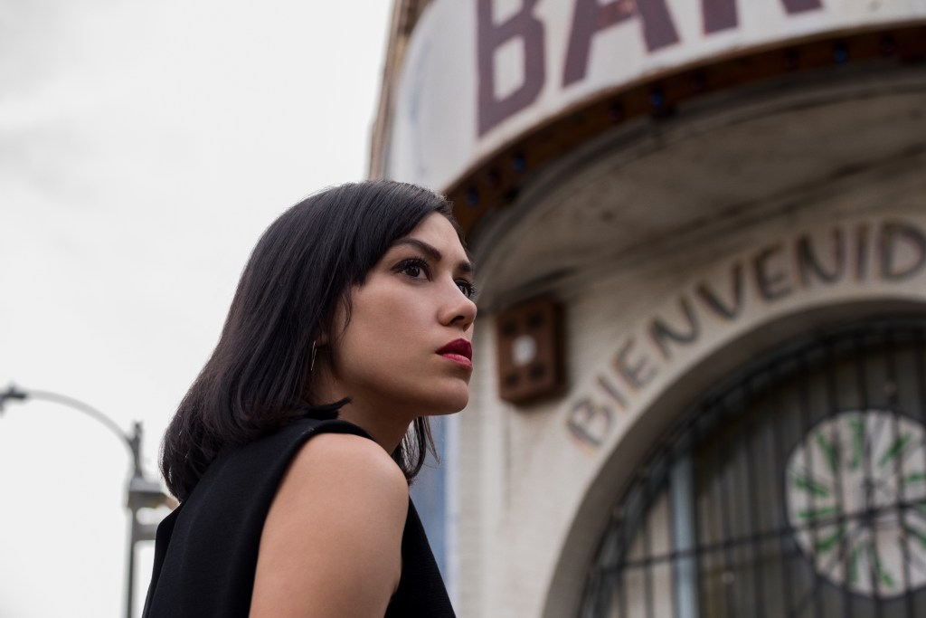 Mishel Prada on "Vida"