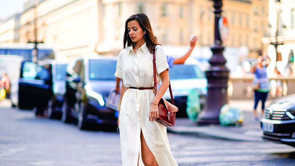 What Colors You Should (and Shouldn't) Wear to a Job Interview