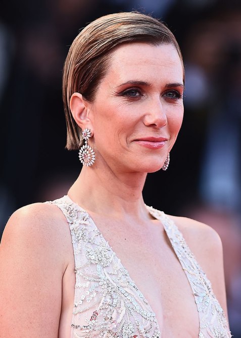 wet-hair-kristen-wiig