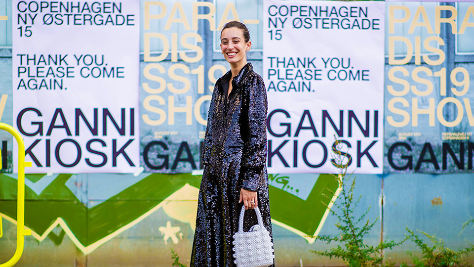 How 9 Celebrities Wore Neon Clothes on New Year's Eve 2018