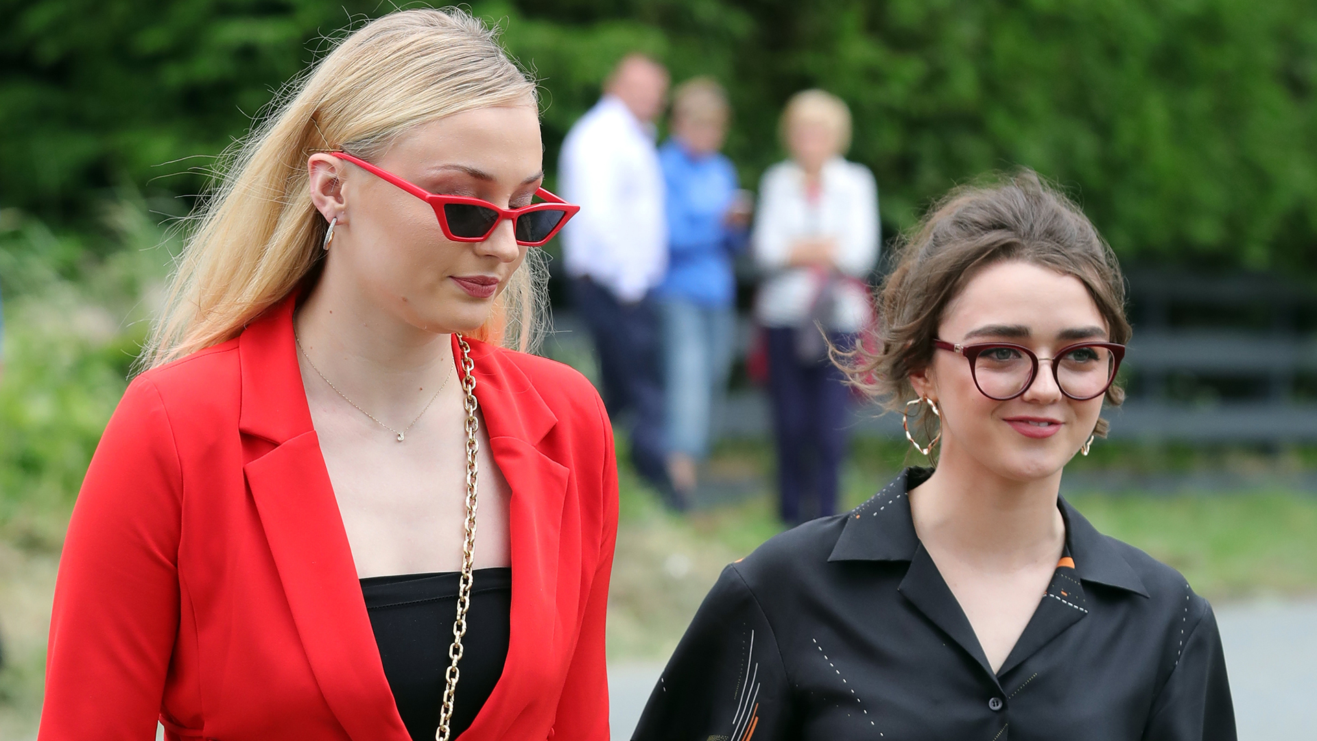 Sophie Turner and Maisie Williams