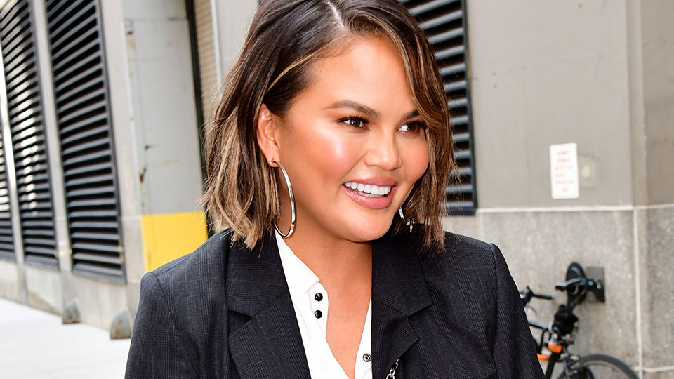 Chrissy Teigen Bob Haircut