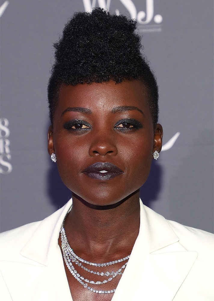 STYLECASTER | Celebs in Shimmer or Glitter Makeup | Lupita Nyong'o