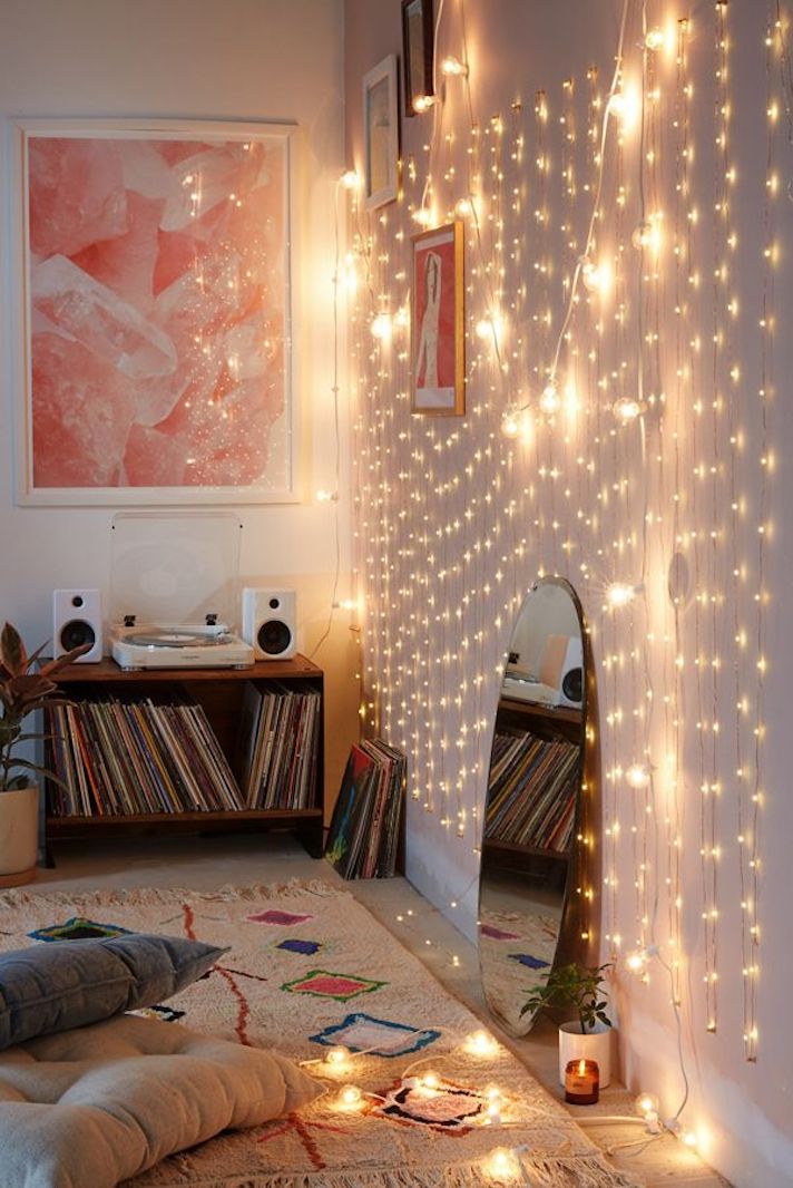 STYLECASTER | The Shopper's Guide to New Year's Eve Decor