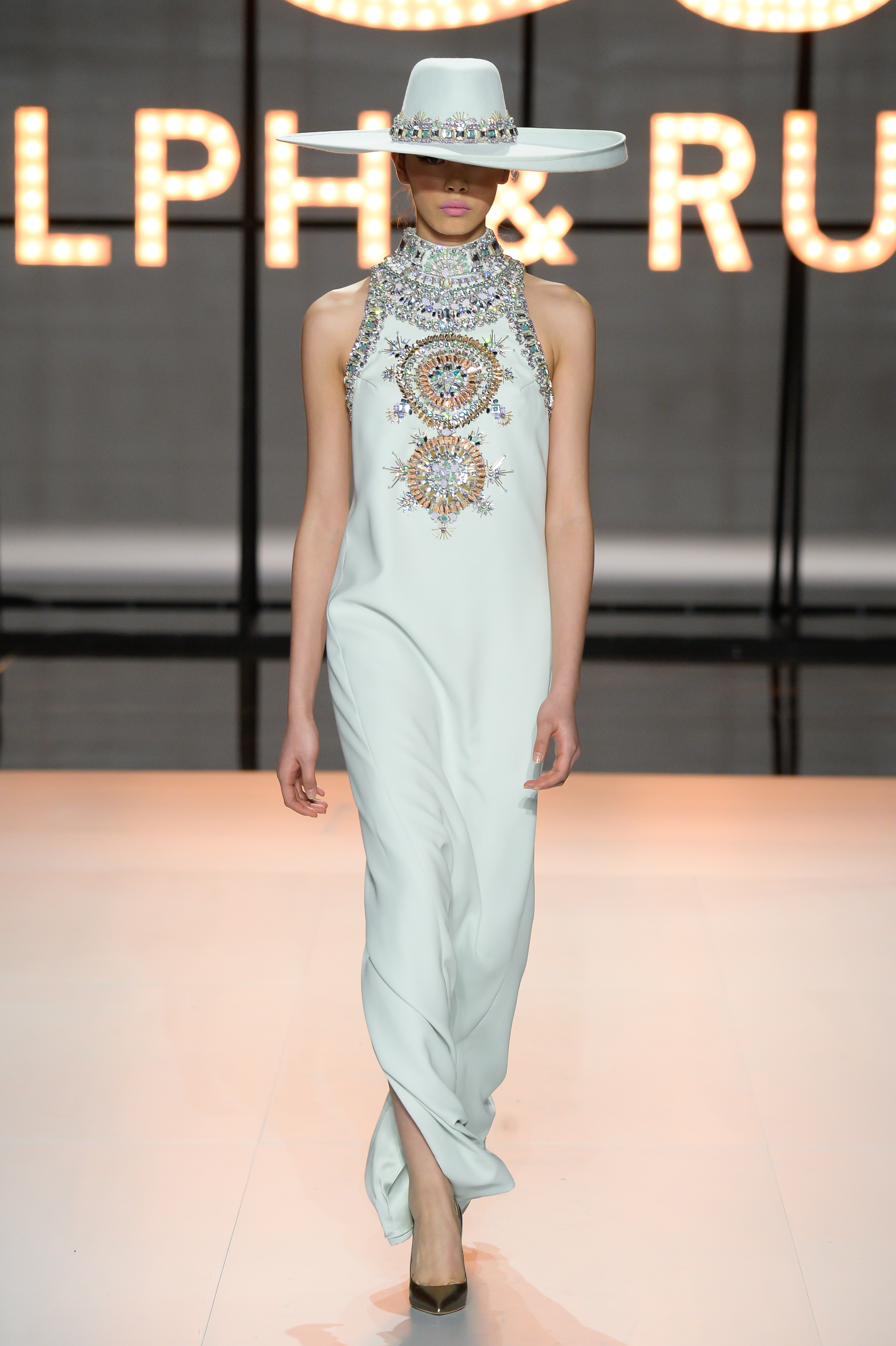 STYLECASTER | 43 Gorgeous, Must-See Dresses from Paris Couture Fashion Week 2019