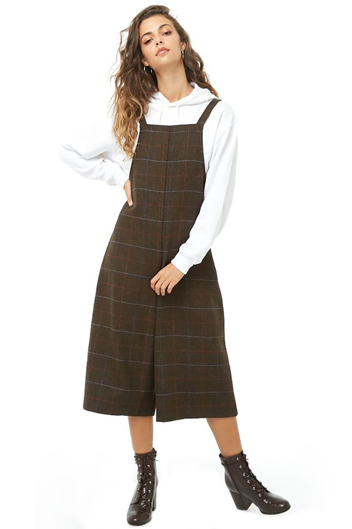 STYLECASTER | Winter Overalls Make Me Happier Than Any Other Clothing Item