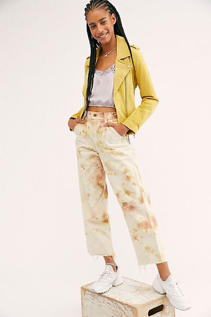 STYLECASTER | Spring Pants Are Here to Make Your Life Cuter and More Comfortable