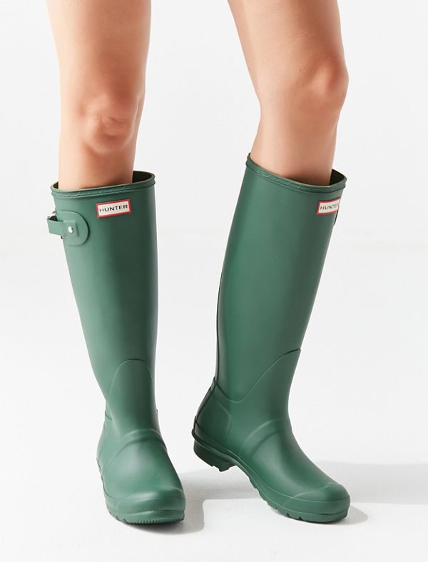 STYLECASTER | Green Clothes for St. Patrick's Day