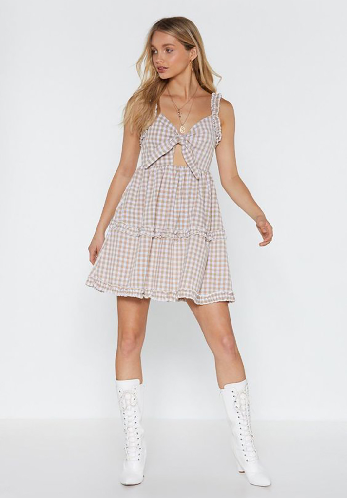 STYLECASTER | Gingham, Gingham and More Gingham—Because How Else Will You Know It's Spring?