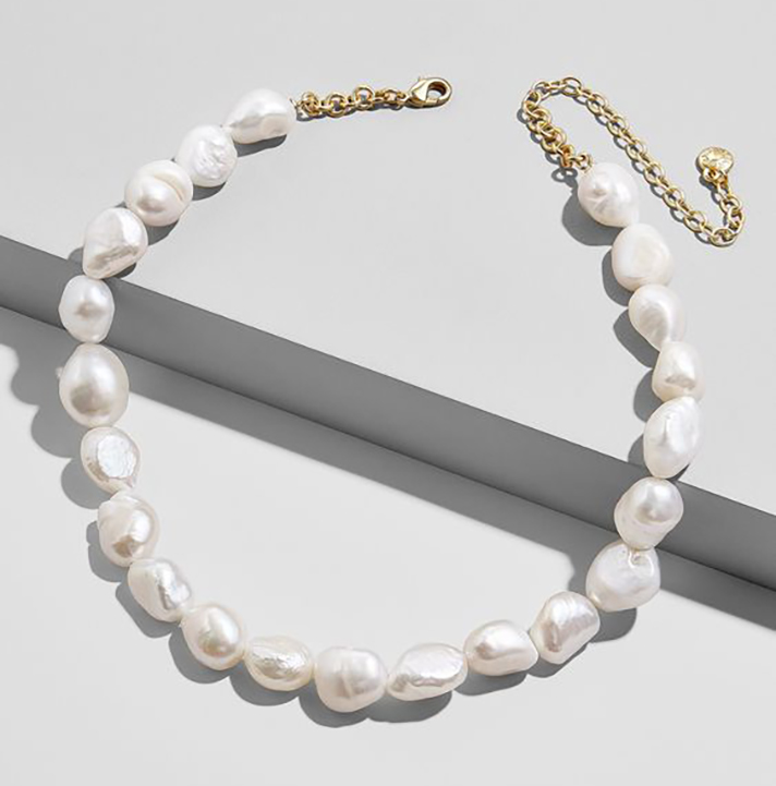 STYLECASTER | Unique Pearl Jewelry to Shop, Because April