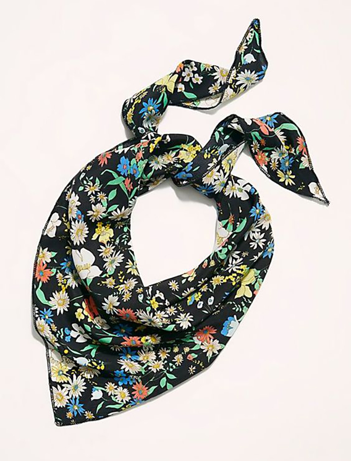 STYLECASTER | Spring Scarves Are Definitely a Thing, and Honestly, I Want Them All