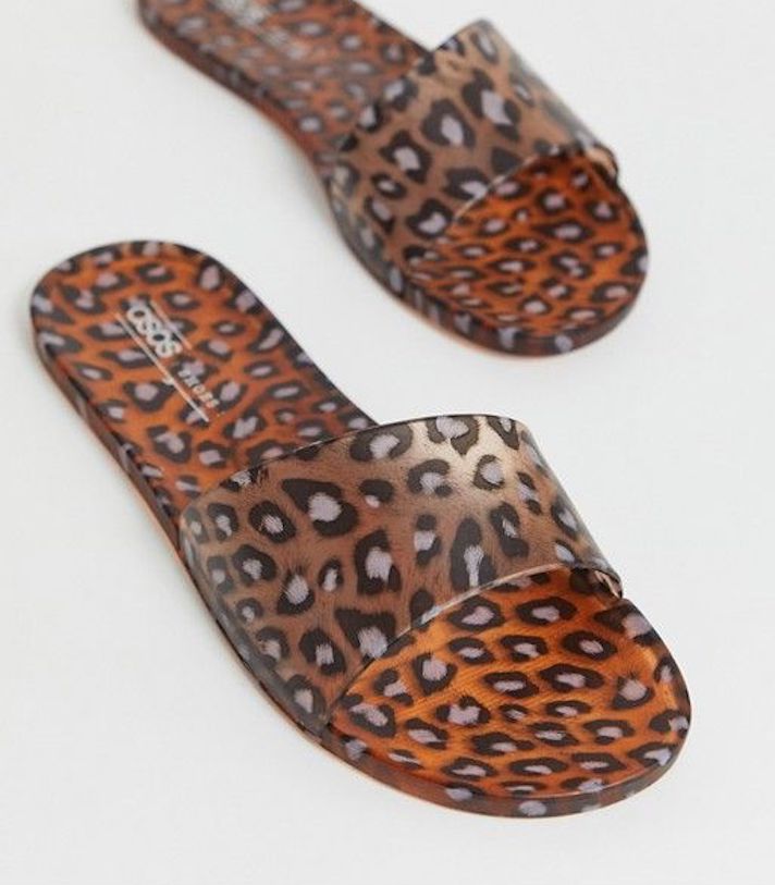 STYLECASTER | Wide-Fit Summer Slides So Cute, You'll Be Wearing Them Day and Night