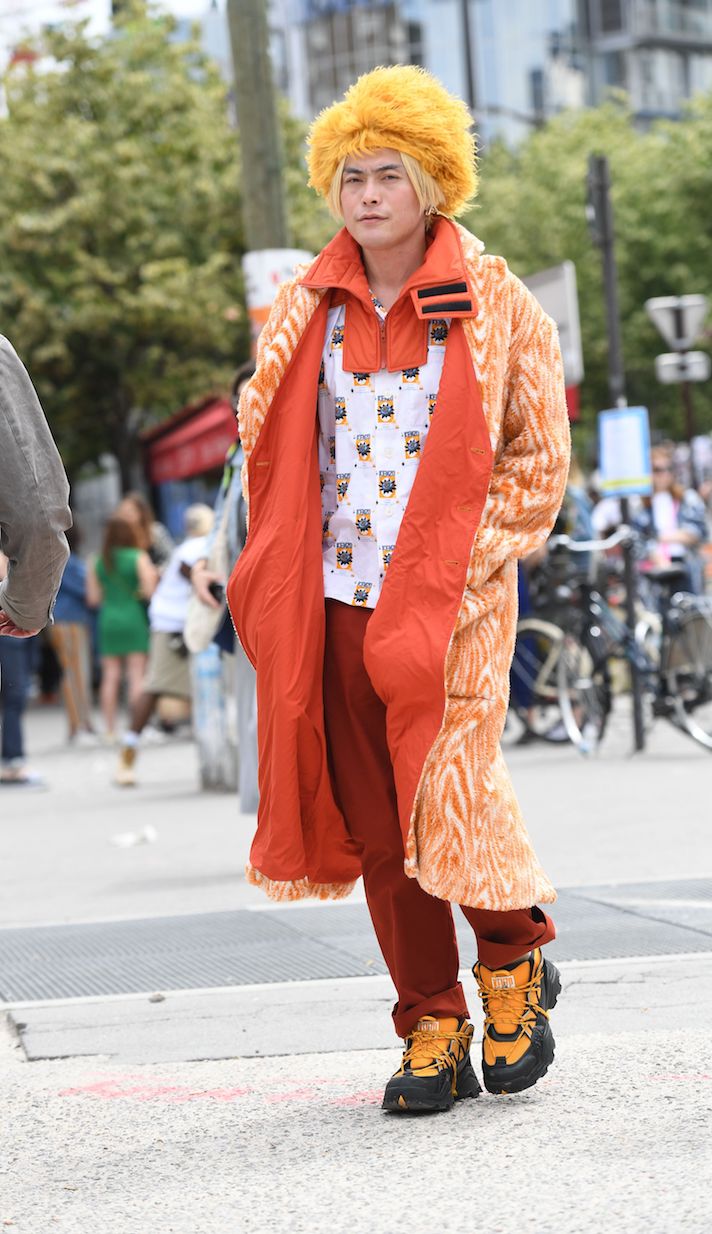 STYLECASTER | Paris Fashion Week Men's Spring/Summer 2020 Street Style