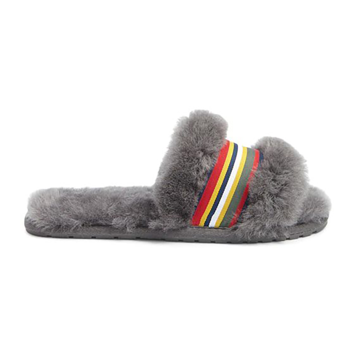 STYLECASTER | Summer Slides Are Back and Cuter Than Ever