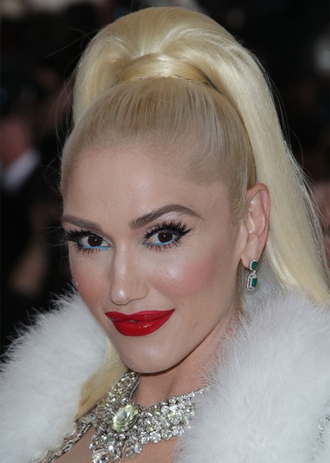 celeb-makeup-2019-stefani