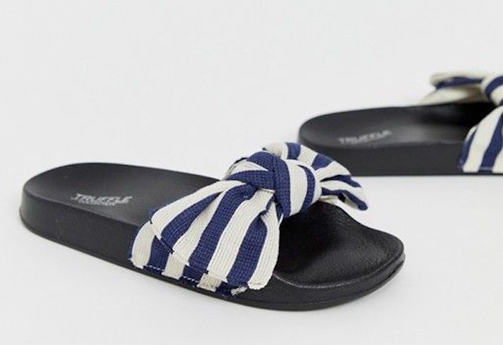 STYLECASTER | Summer Slides on Sale