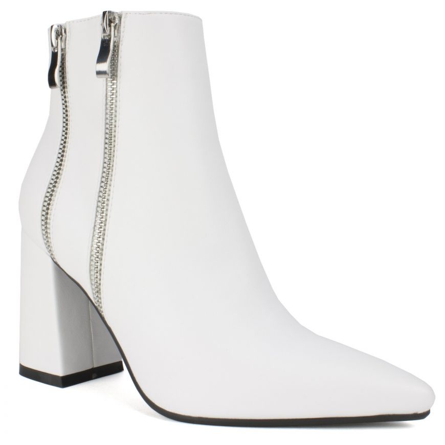 The Labor Day Sales Style-Obsessed People Are Fighting Over | STYLECASTER