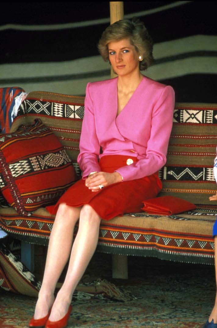 STYLECASTER | Princess Diana's Best Outfits