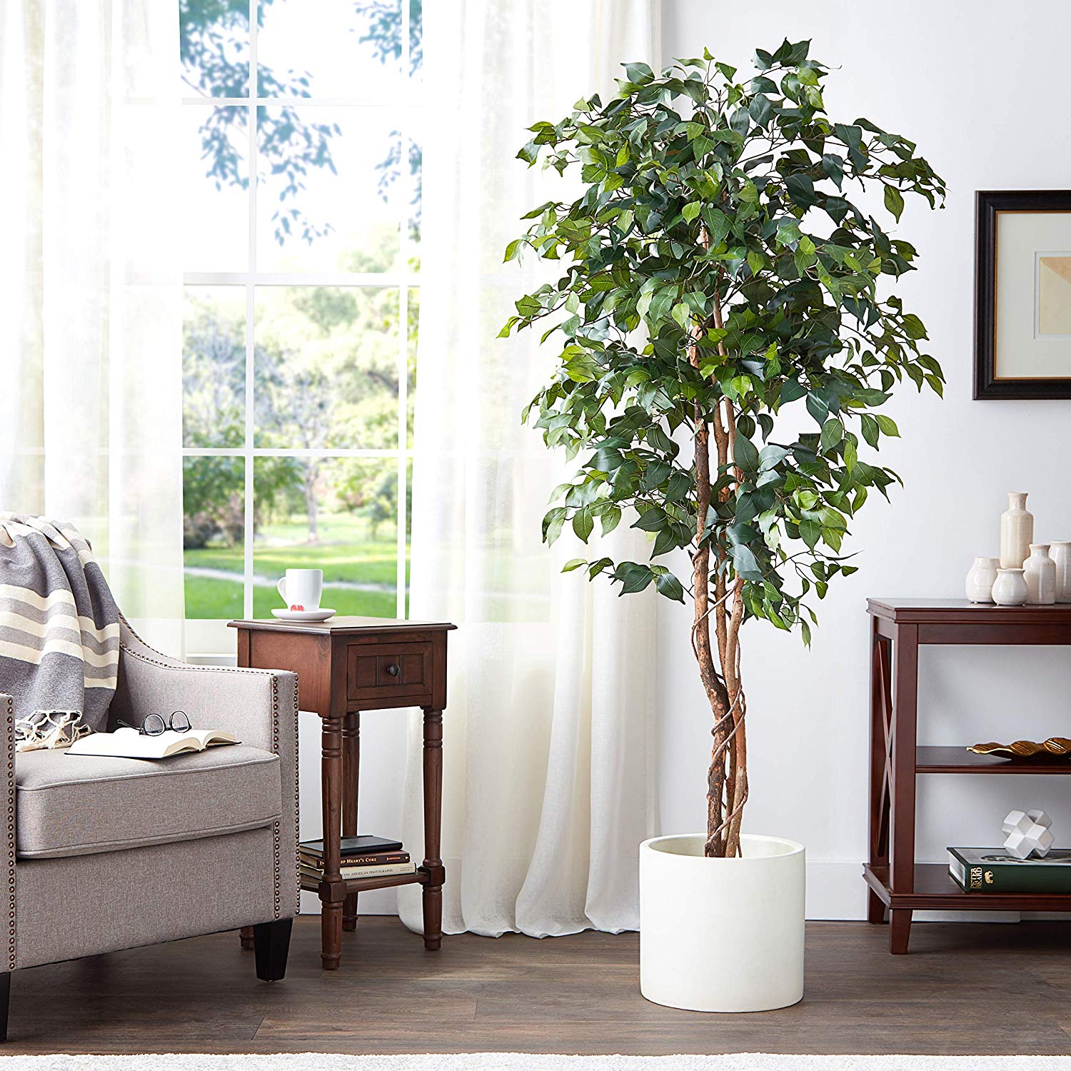 These Faux Plants Will Fool Your Green Thumbed Guests That They're 100% Real | STYLECASTER