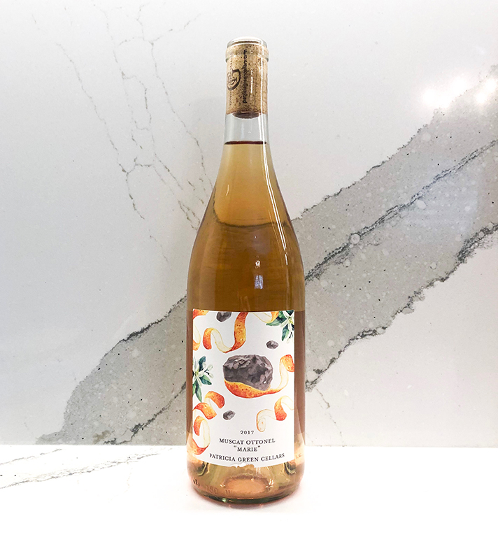 STYLECASTER | Orange Wine Is Basically a Party Trick in a Glass