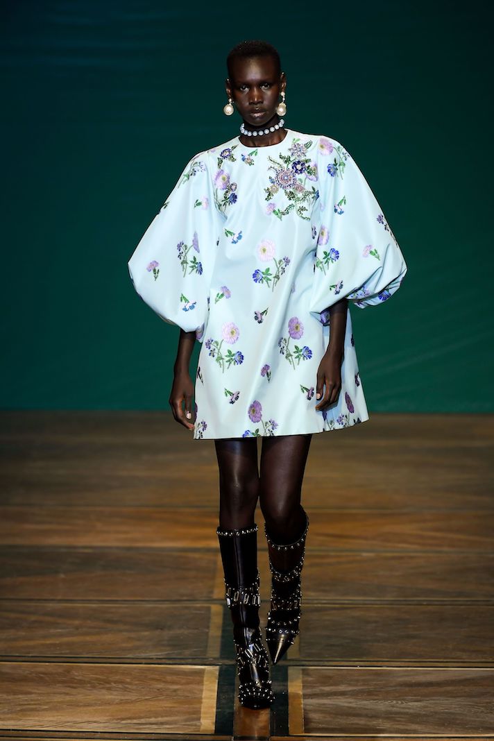 STYLECASTER | Paris Fashion Week Runways