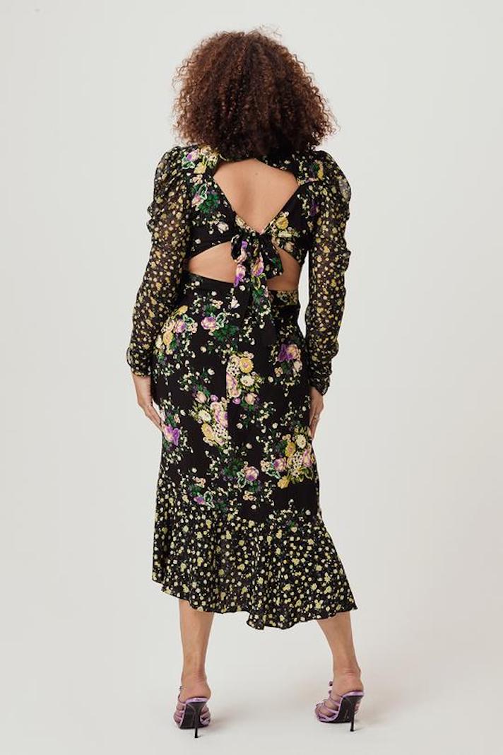 STYLECASTER | Plus-Size Party Dresses with Sleeves