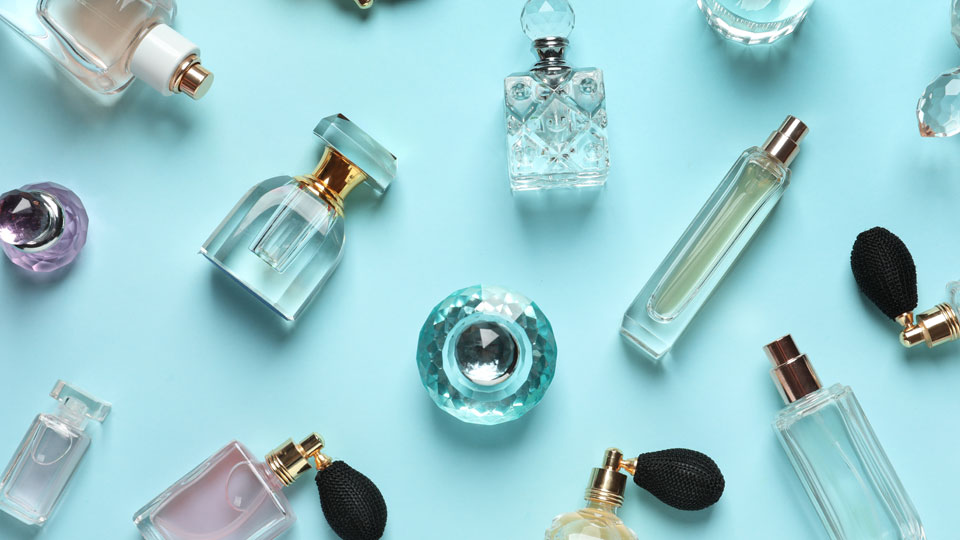 STYLECASTER | Perfume Gift Sets 2020